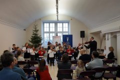 48263099_2062968063785739_5285797915971813376_o_2062968053785740